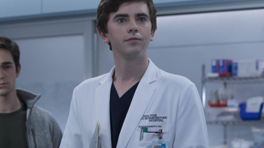 Freddie Highmore as Dr. Shaun Murphy in a labcoat