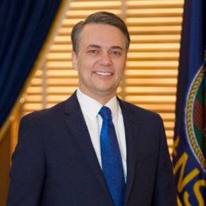 Gov. Jeff Colyer headshot