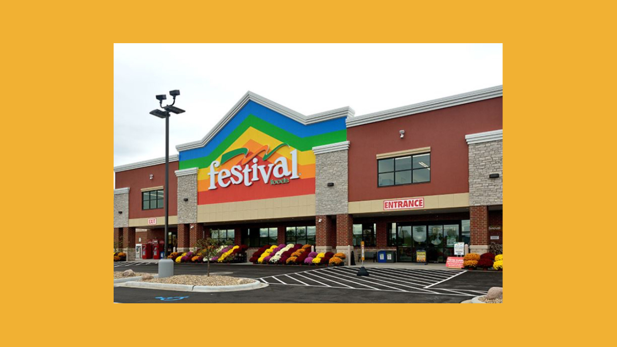 The outside of Festival Foods' 67,000-square-foot store in Hales Corners