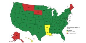 Map of the United States color coded by status of online SNAP. Green and allowed: AL, AZ, CA, CO, CT, DC, DE, FL, GA, IA, ID, IL, IN, KS, KY, MA, MD, MI, MN, MO, MS, NC, ND, NE, NH, NJ, NM, NV, NY, OH, OK, OR, PA, RI, SC, TX, TN, UT, VA, VT, WA, WI, WV, WY. Yellow and waiting on approval: AR, HI, LA. Red and no announcements: AK, ME, MT, SD.