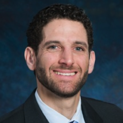 Rabbi Darby Leigh smiling headshot