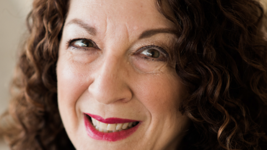 Shelly Christensen smiling headshot