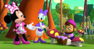 Minnie Mouse, Daisy Duck and Fin in a scene from Mickey Mouse Funhouse