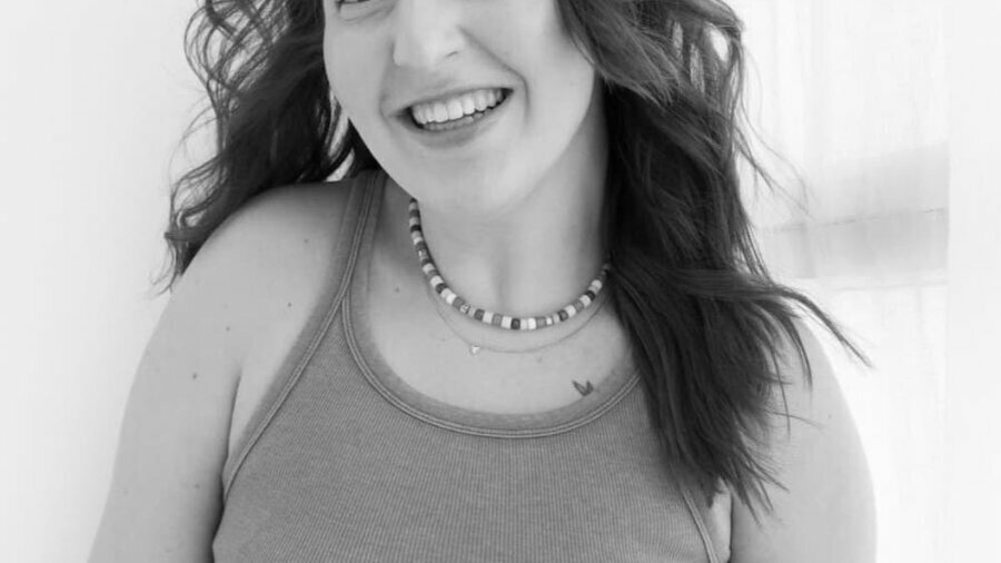 Erica Mones smiling headshot