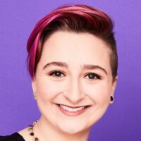 Dani Hanks smiling headshot