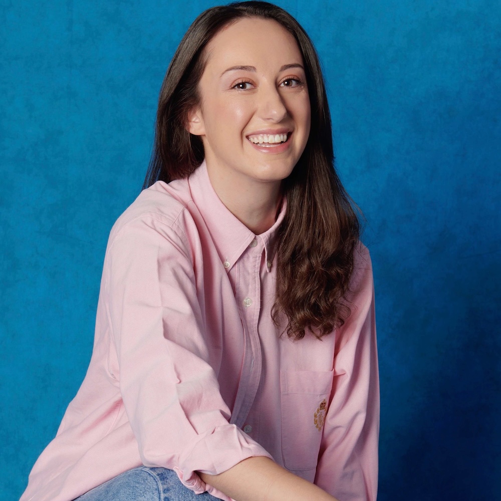 Maxine Grossman smiling headshot